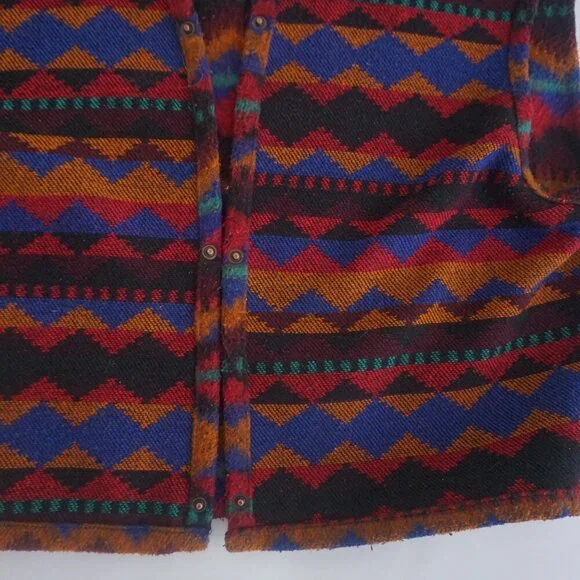 Multicolor Geometric Pattern Sweater Vest - Picture 6 of 9